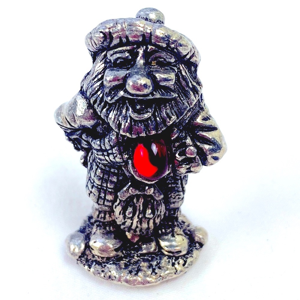 JULY Good Fortune Scottish Brownie Gnome Knome birthstone Ruby stone dashboard